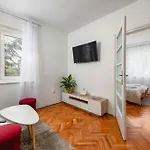 In - Istrien 53416 Apartment Porec