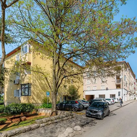 Apartamento In - Istrien 53416